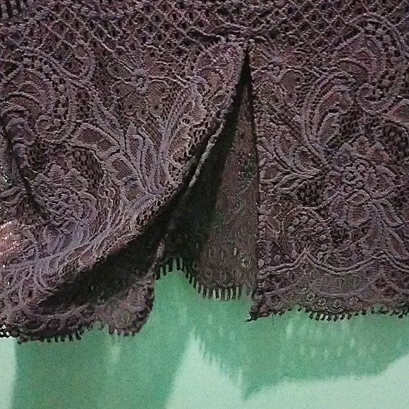Lace top - Picture 3 of 3